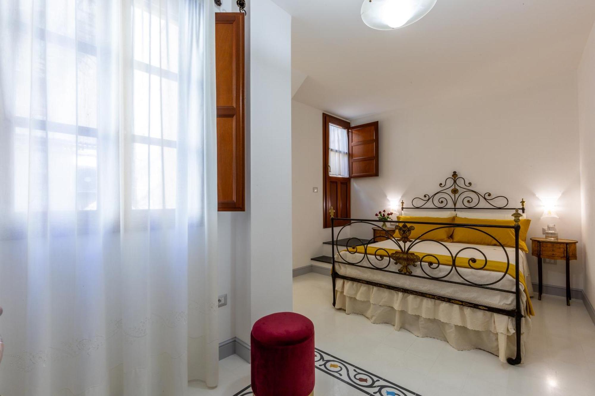 Mch-Marina Charming House Apartment Cagliari Exterior photo